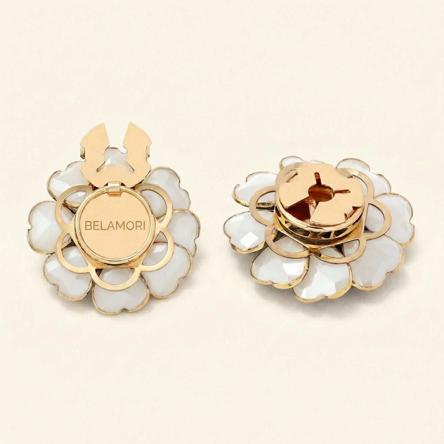 Ivory Bloom | 1 Set